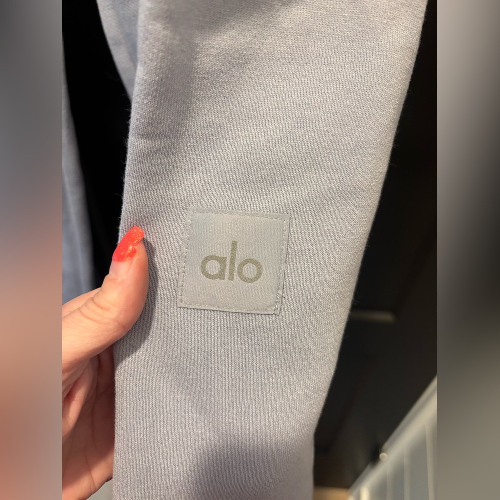 ALO Yoga Serenity Wide Leg Sweatpant Large Limited: Winter Frost NWT NEW pants - Picture 10 of 16
